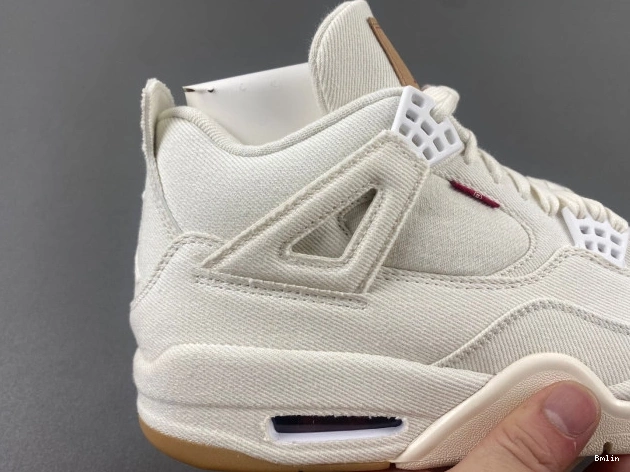 Bmlin Levi's x 'White' AO2571-100 Air 4 Jordan 0716